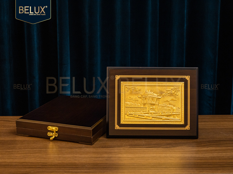 Hộp tranh Khuê Văn Các bằng đồng 22x17cm mạ vàng 24k